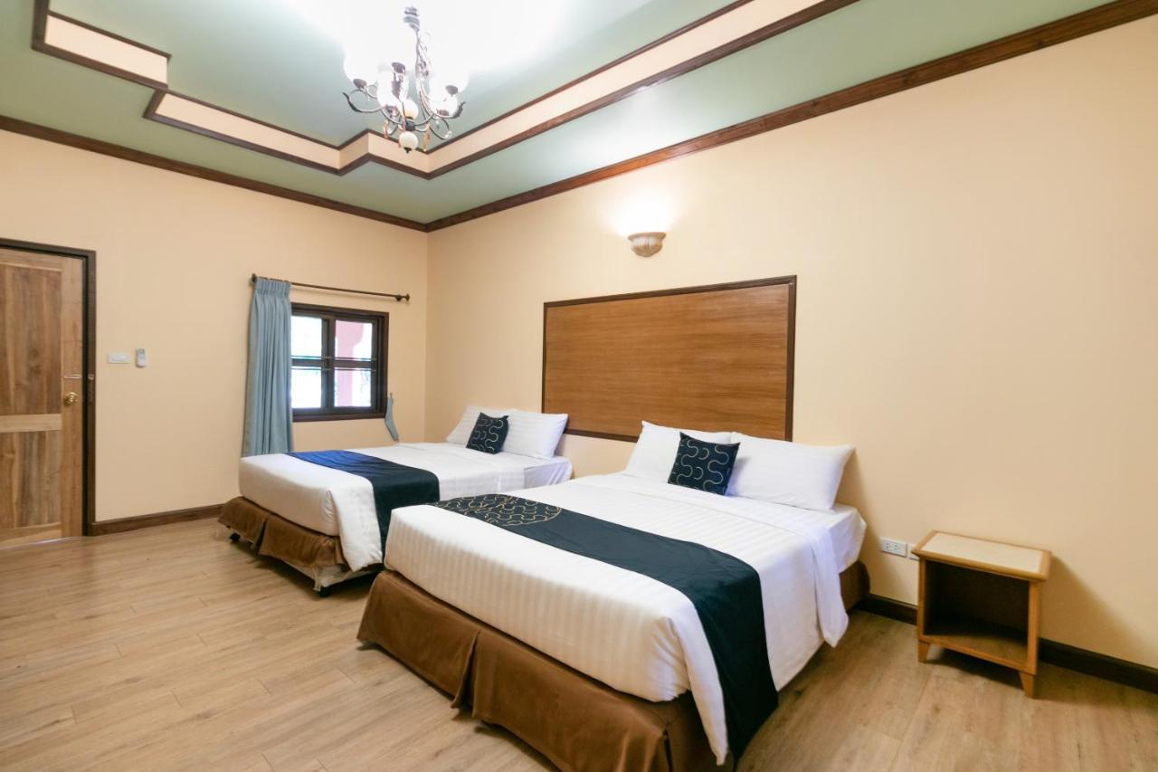 Capital O 1110 Khaoyai Cowboy City Resort Mu Si Eksteriør billede