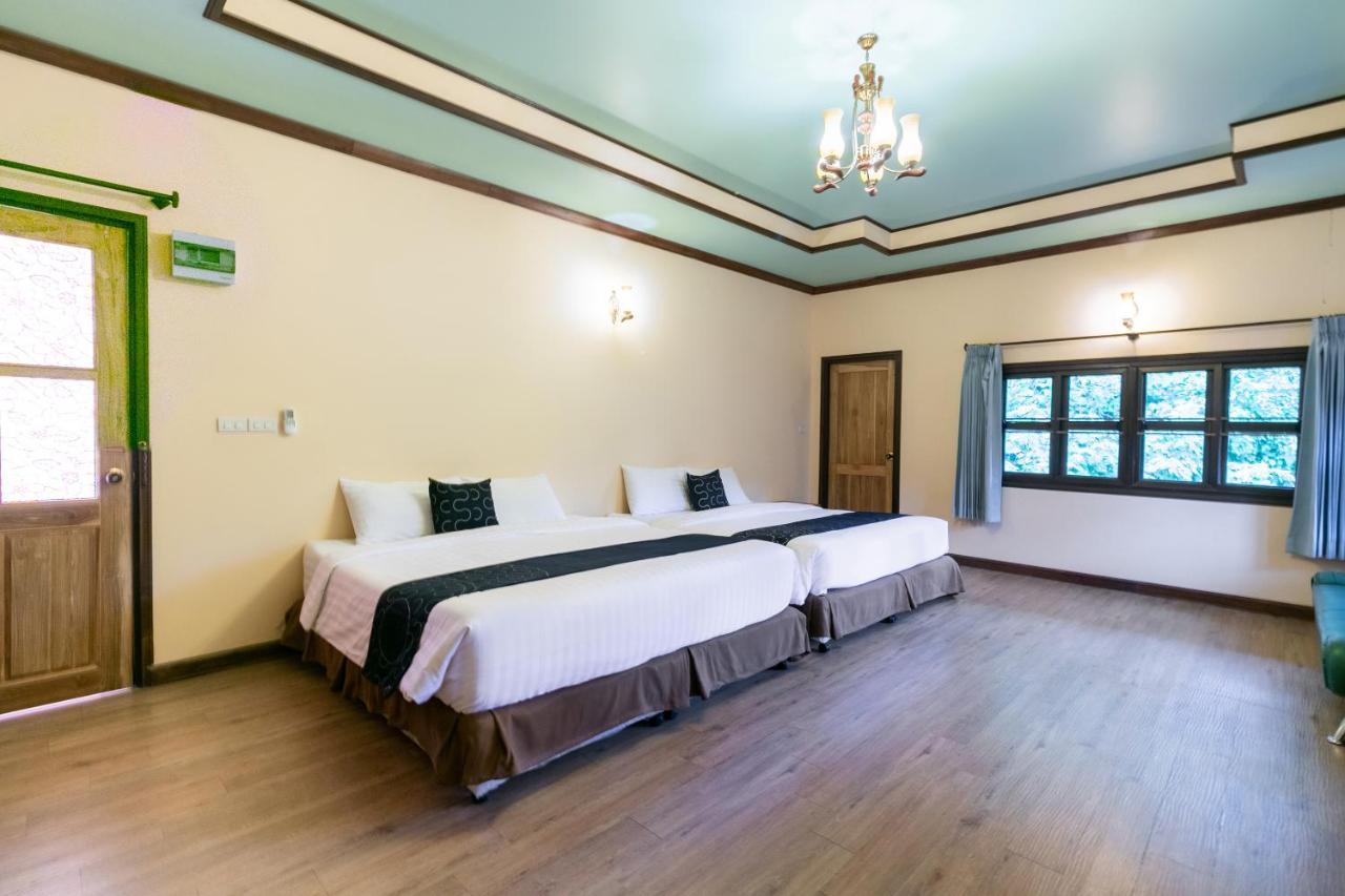 Capital O 1110 Khaoyai Cowboy City Resort Mu Si Eksteriør billede