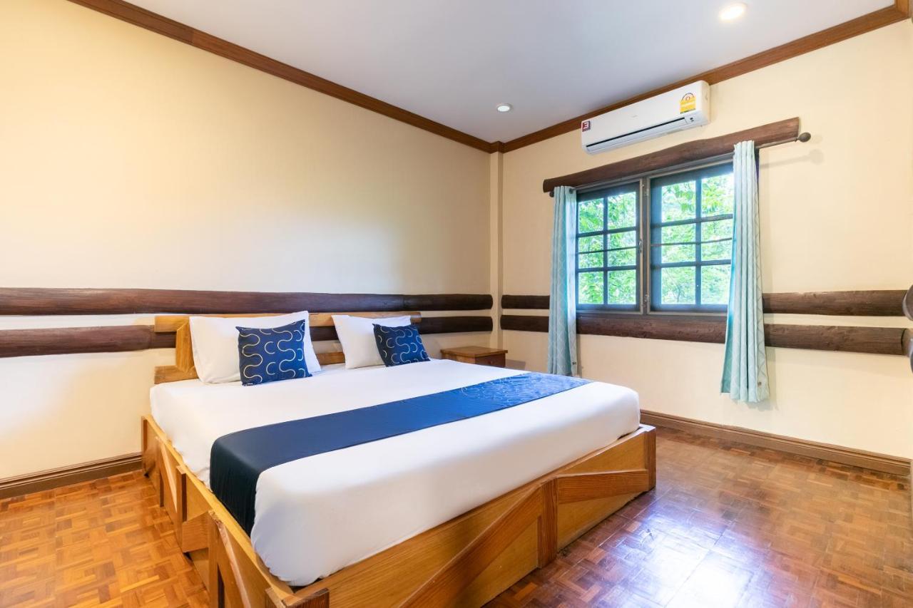 Capital O 1110 Khaoyai Cowboy City Resort Mu Si Eksteriør billede
