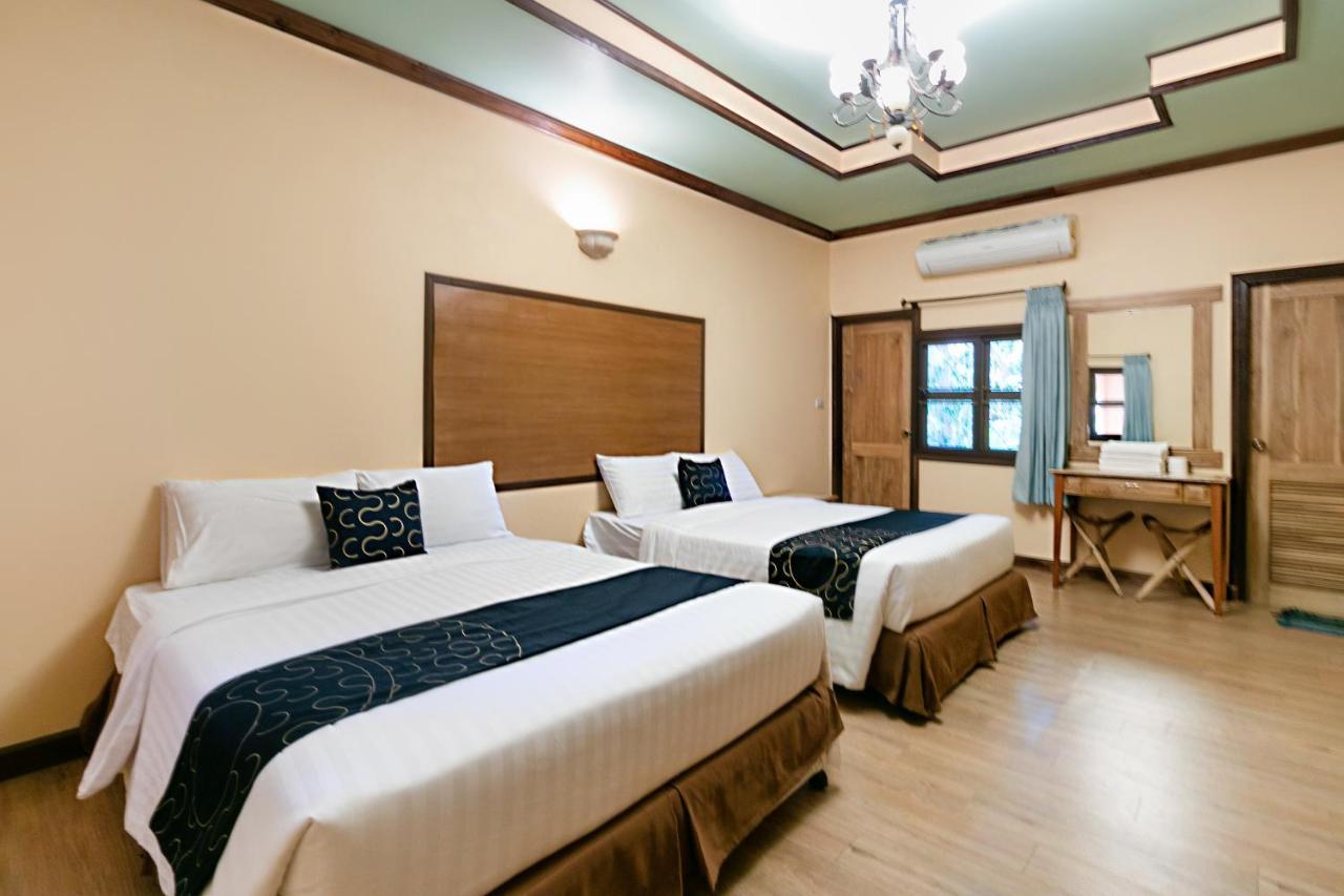 Capital O 1110 Khaoyai Cowboy City Resort Mu Si Eksteriør billede